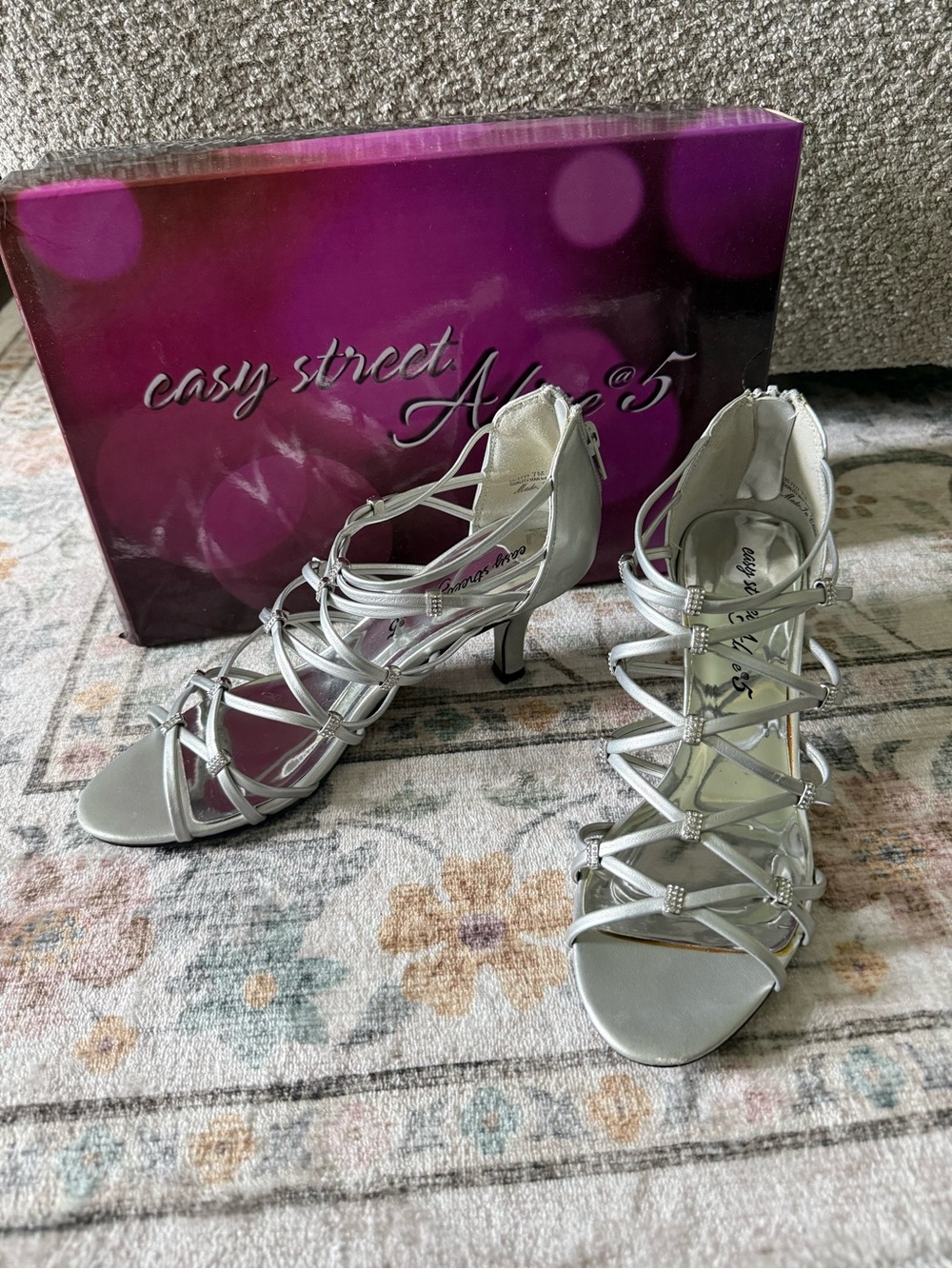 easy street Silver Strappy Rhinestone Heels